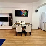 Apartament Mamaia Central Lac Siutghiol 2