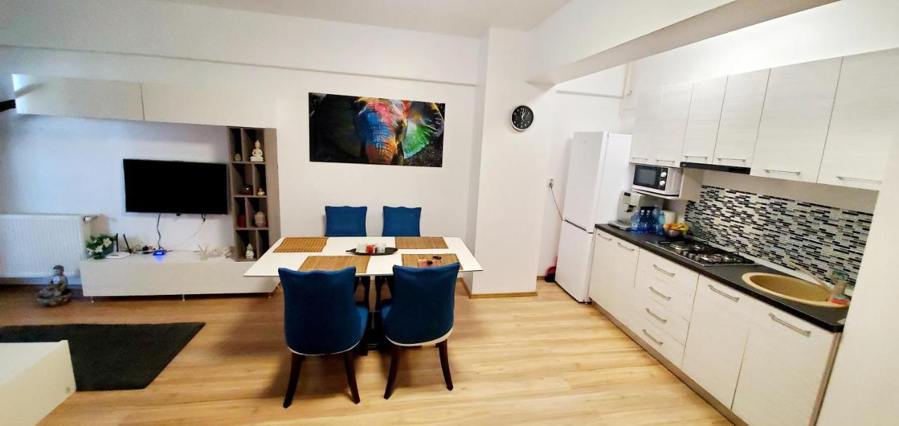 Apartament Central Lac Siutghiol 2 *